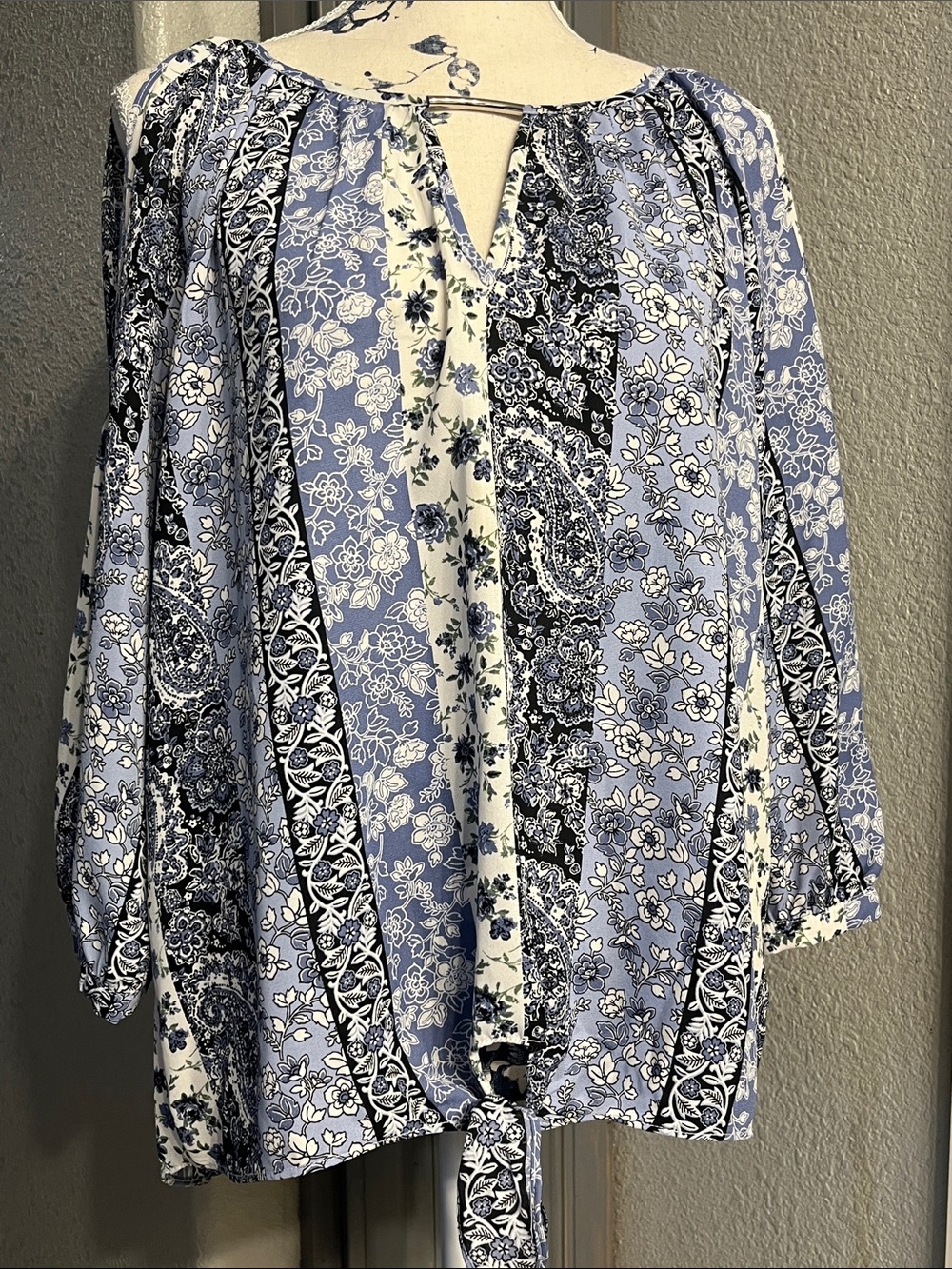 BCX Blue and White Floral Paisley Peasant Top